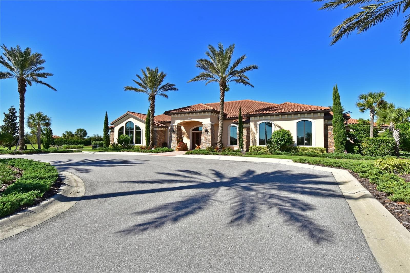 Single Family Residence at 5007 SERATA DR, BRADENTON, photo 47 of 62