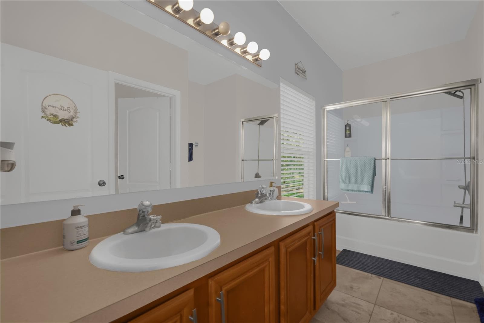 Condominium at 2309 BETSY ROSS LN #2309, ST CLOUD, photo 22 of 37