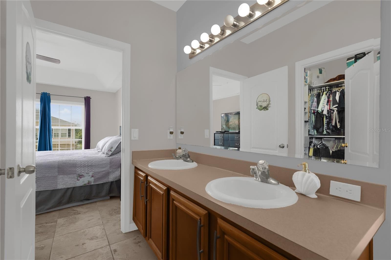 Condominium at 2309 BETSY ROSS LN #2309, ST CLOUD, photo 25 of 37