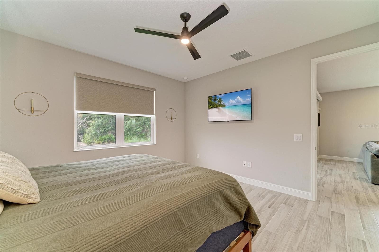 Single Family Residence at 1079 WATERLINE CT, SARASOTA, photo 27 of 74