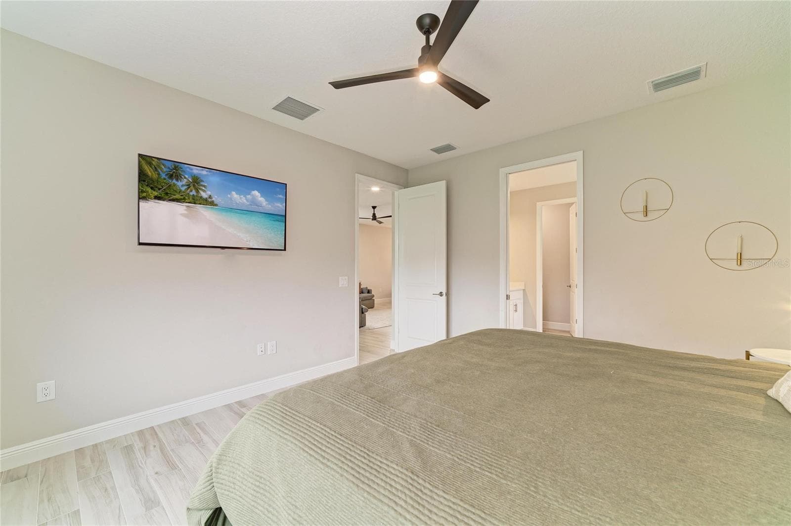 Single Family Residence at 1079 WATERLINE CT, SARASOTA, photo 28 of 74