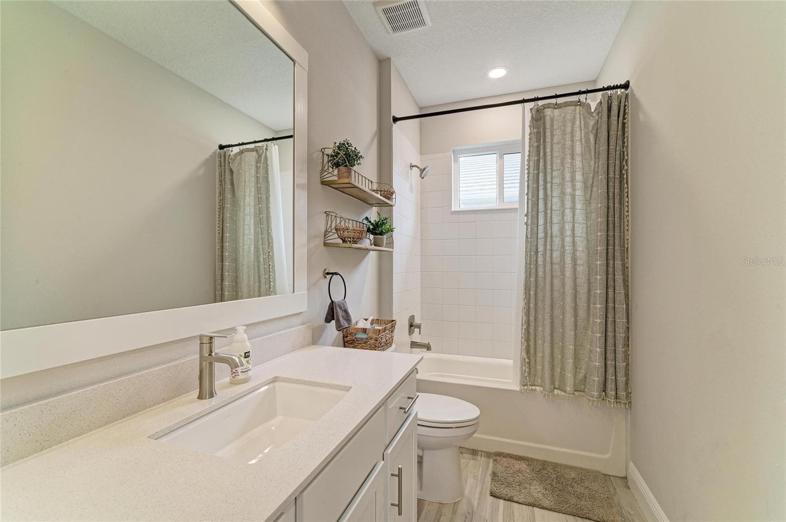 Single Family Residence at 1079 WATERLINE CT, SARASOTA, photo 35 of 74