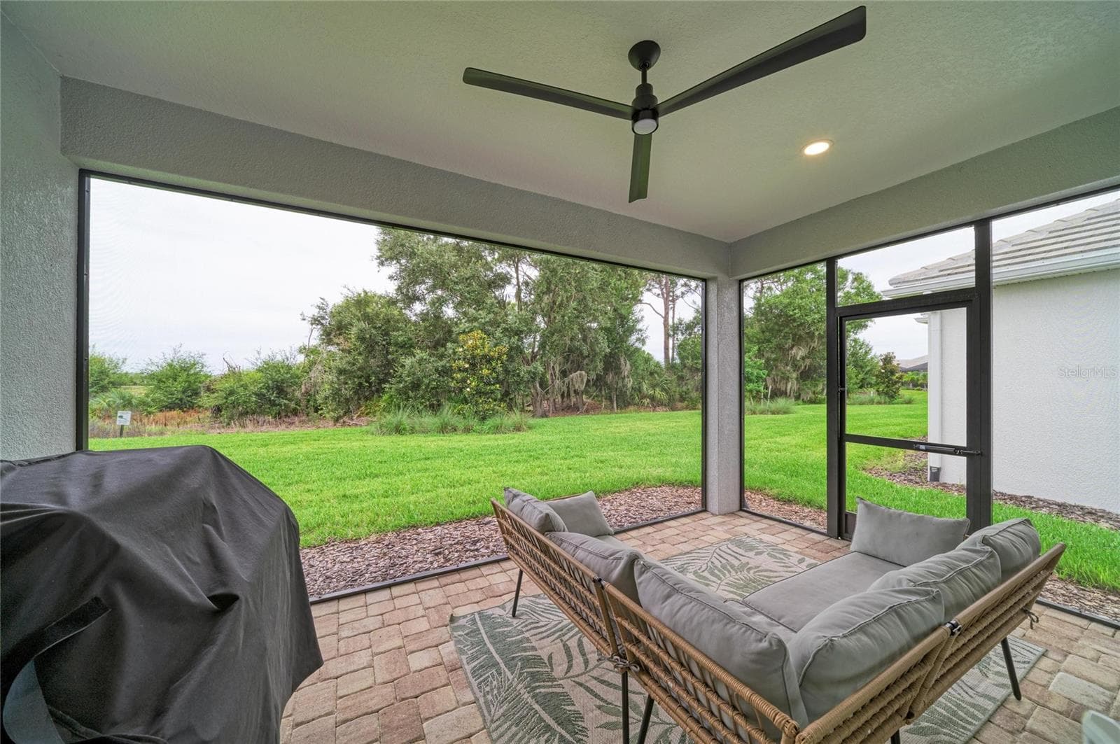 Single Family Residence at 1079 WATERLINE CT, SARASOTA, photo 39 of 74