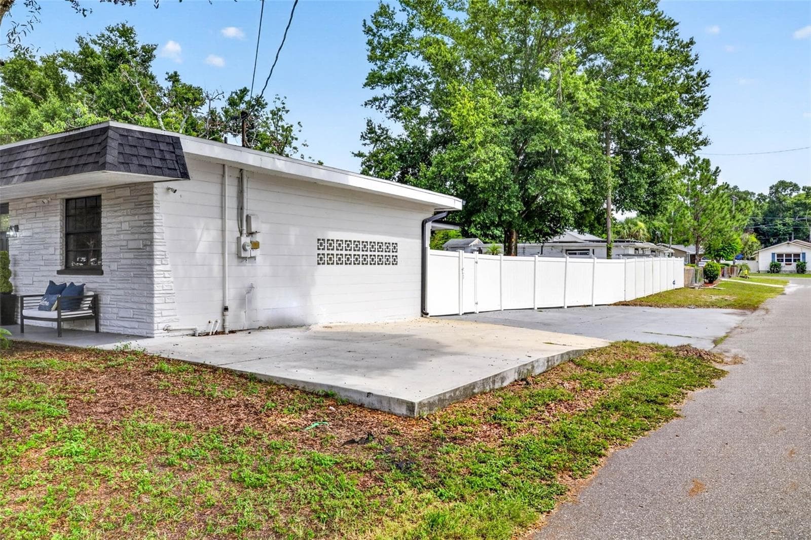 Single Family Residence at 1601 E PARIS ST, TAMPA, photo 64 of 64