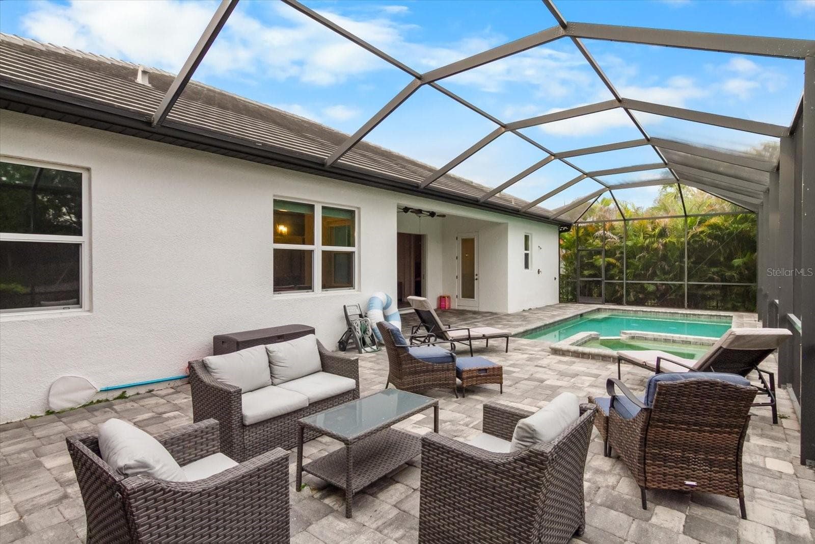 Single Family Residence at 6325 RIVO LAKES BLVD, SARASOTA, photo 14 of 43