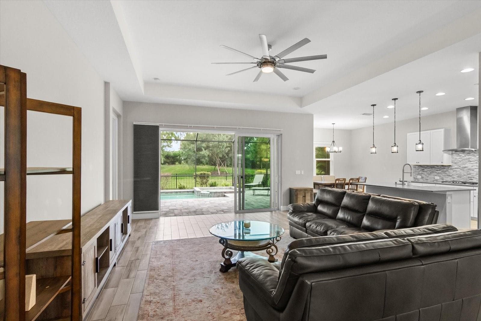 Single Family Residence at 6325 RIVO LAKES BLVD, SARASOTA, photo 24 of 43