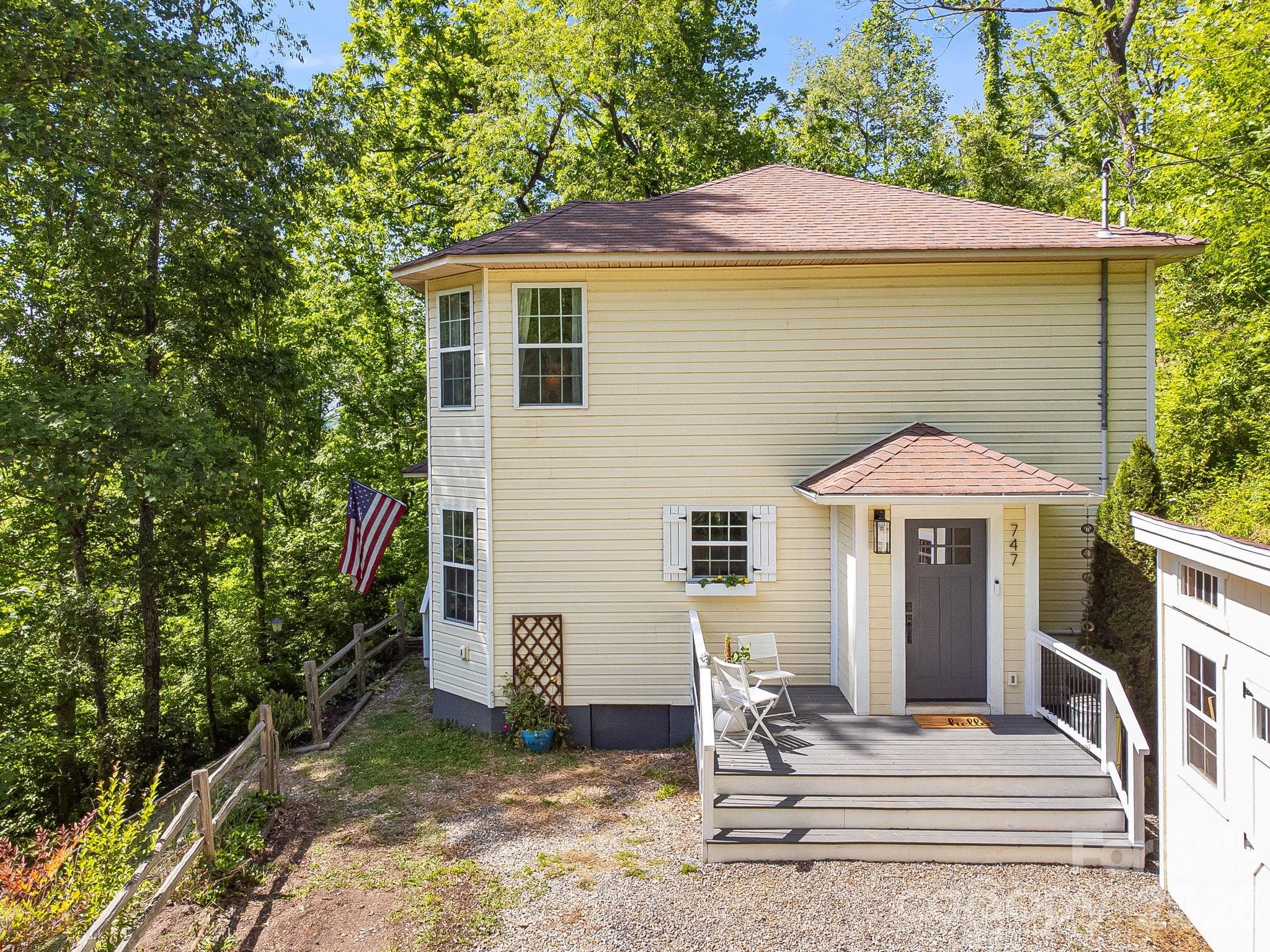 Single Family Residence at Clyde, photo 6 of 75