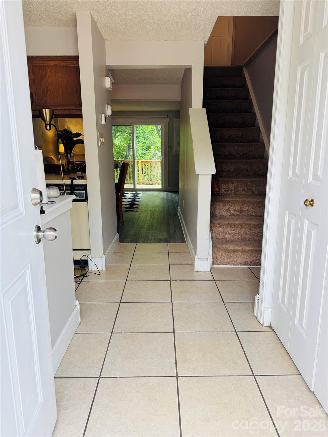 Townhouse at 7336 Pebblestone Drive, Charlotte, photo 4 of 21