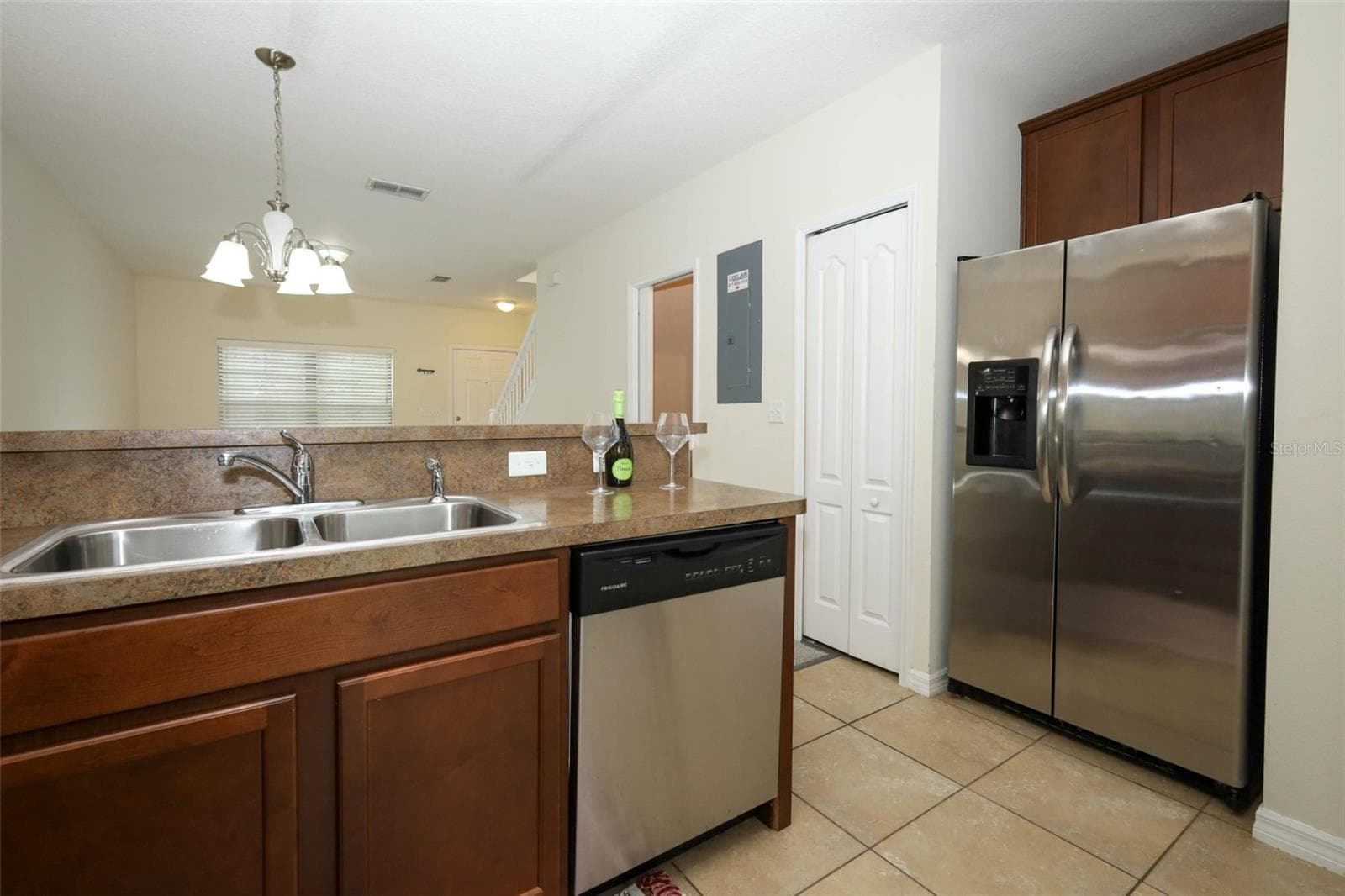 Townhouse at 5221 WINDSOR LAKE CIR, SANFORD, photo 5 of 24