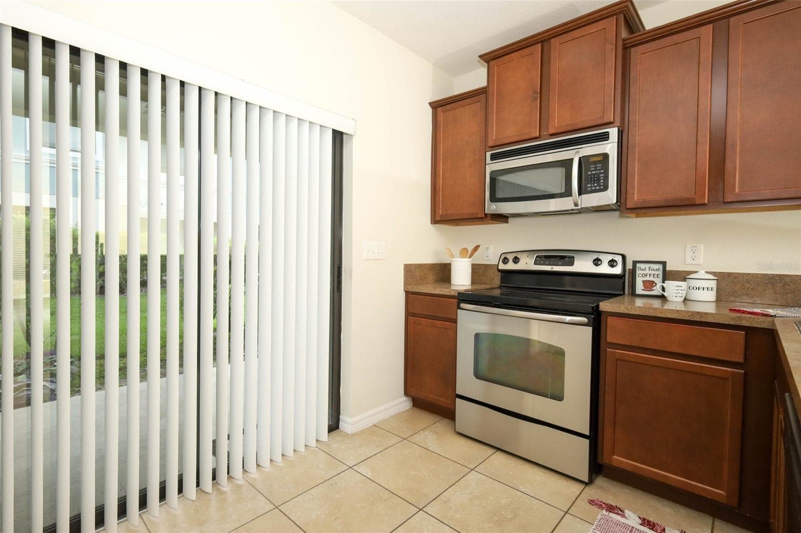 Townhouse at 5221 WINDSOR LAKE CIR, SANFORD, photo 7 of 24