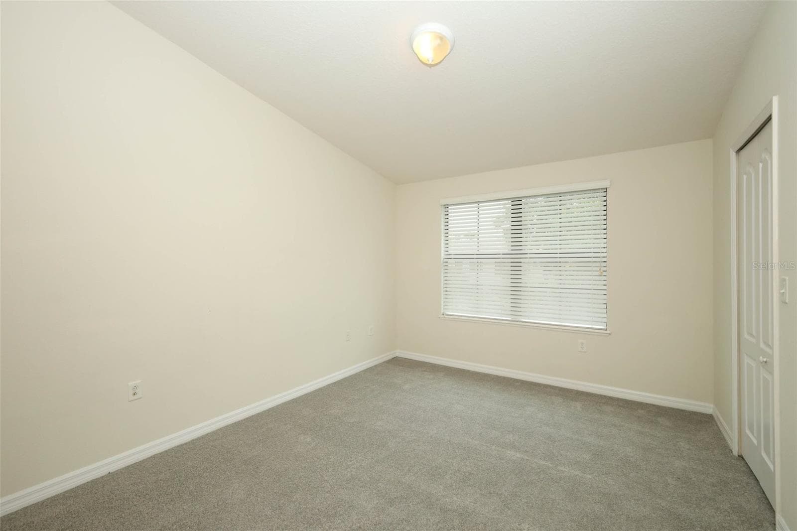 Townhouse at 5221 WINDSOR LAKE CIR, SANFORD, photo 10 of 24