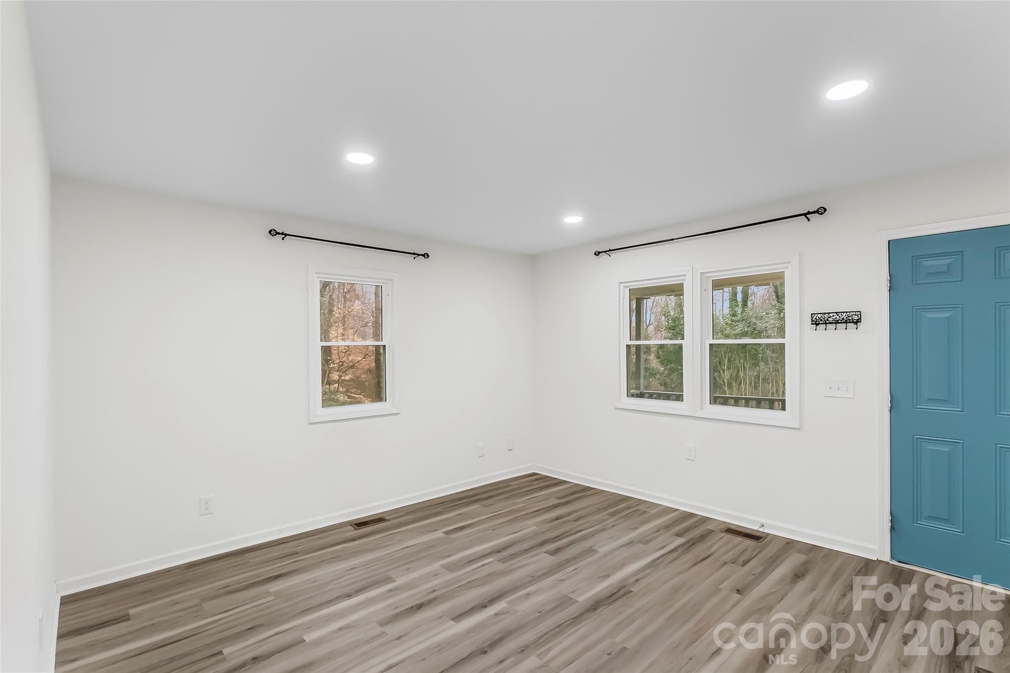 Single Family Residence at 500 3rd Street, Stanley, photo 9 of 30