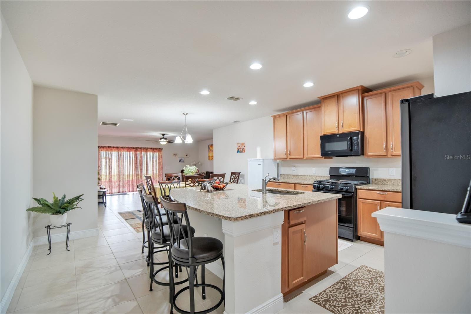 Single Family Residence at 4313 TIGRIS DR, APOPKA, photo 8 of 40