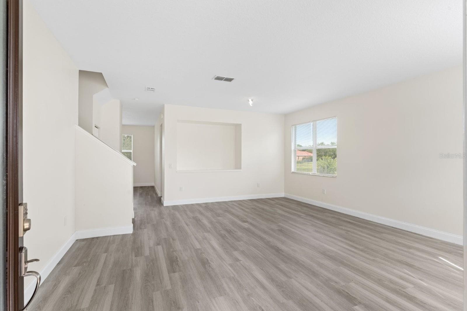 Single Family Residence at 5424 HAMMOCK VIEW LN, APOLLO BEACH, photo 8 of 43