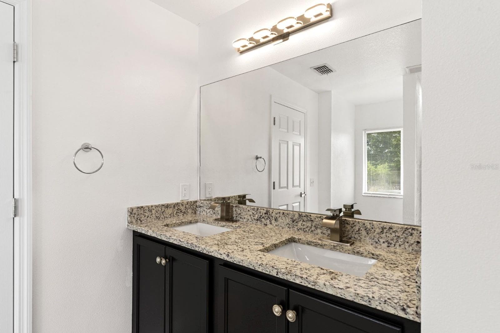 Single Family Residence at 5424 HAMMOCK VIEW LN, APOLLO BEACH, photo 26 of 43