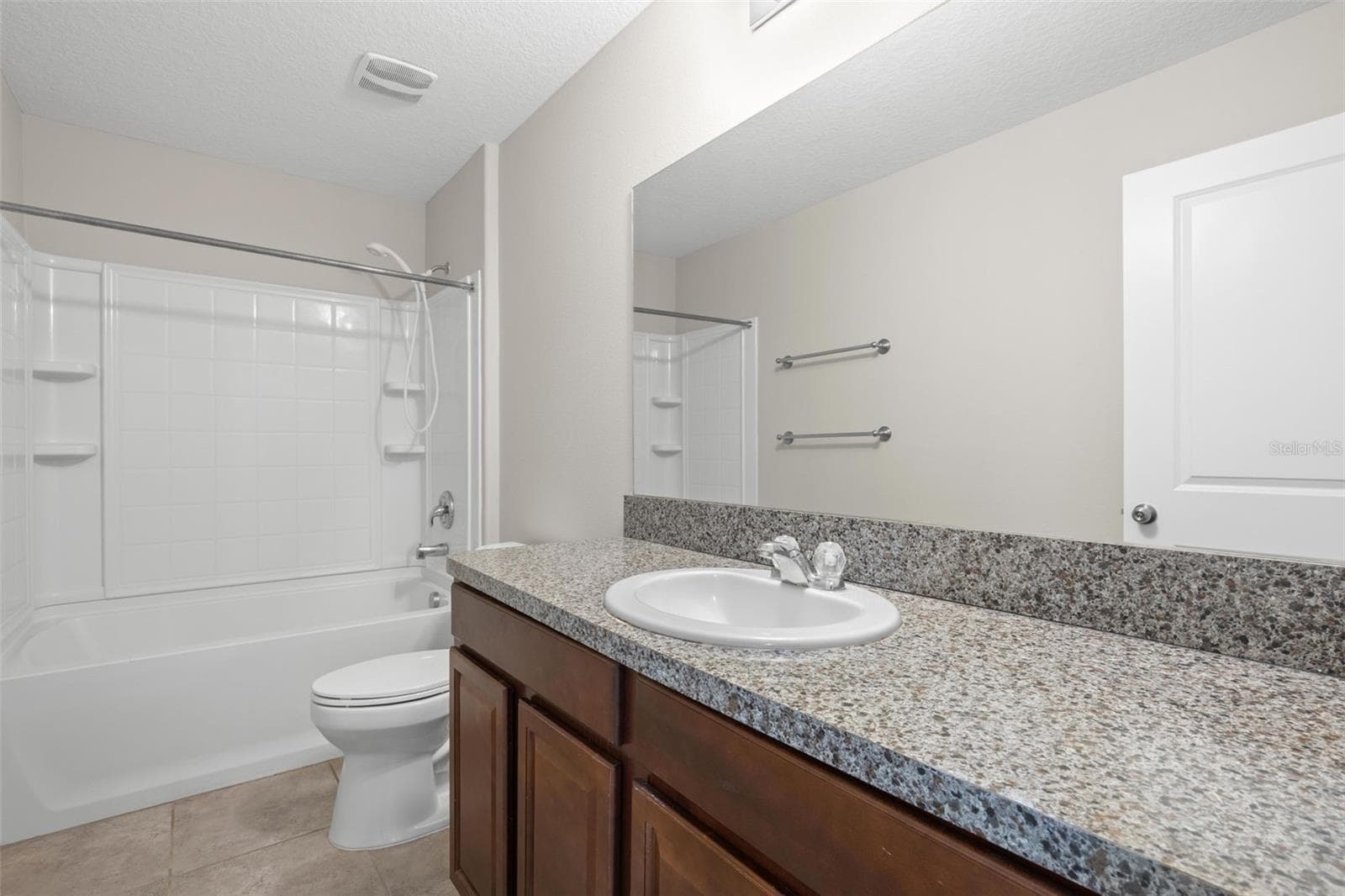 2nd bath - 36101 STABLE WILK AVE, ZEPHYRHILLS