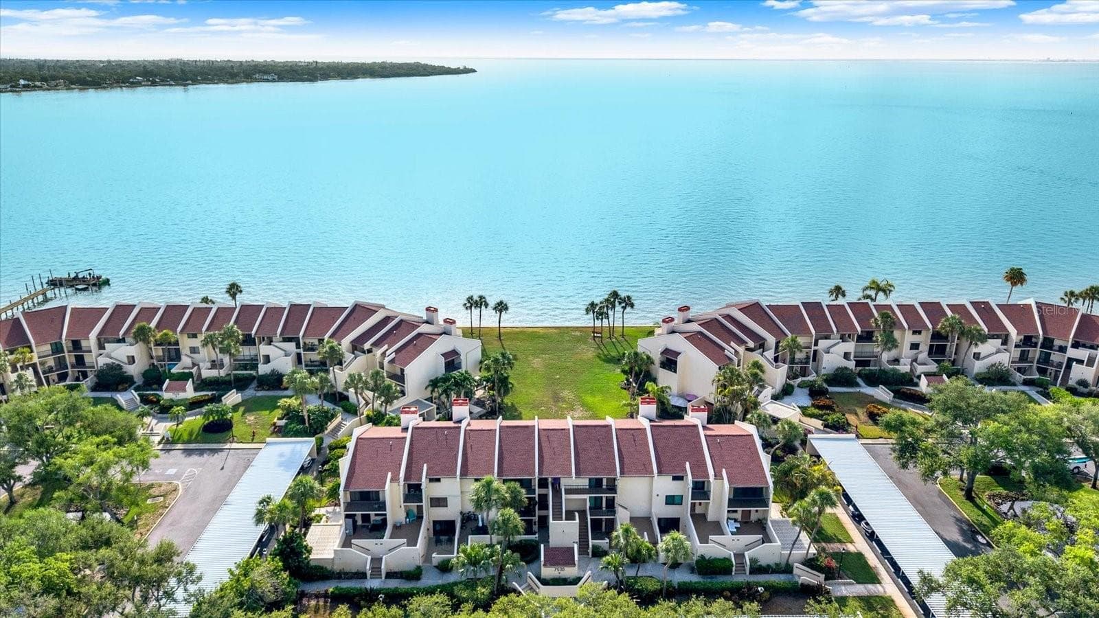 Condominium at 7530 SUNSHINE SKYWAY LN S #P7, ST PETERSBURG, photo 2 of 30
