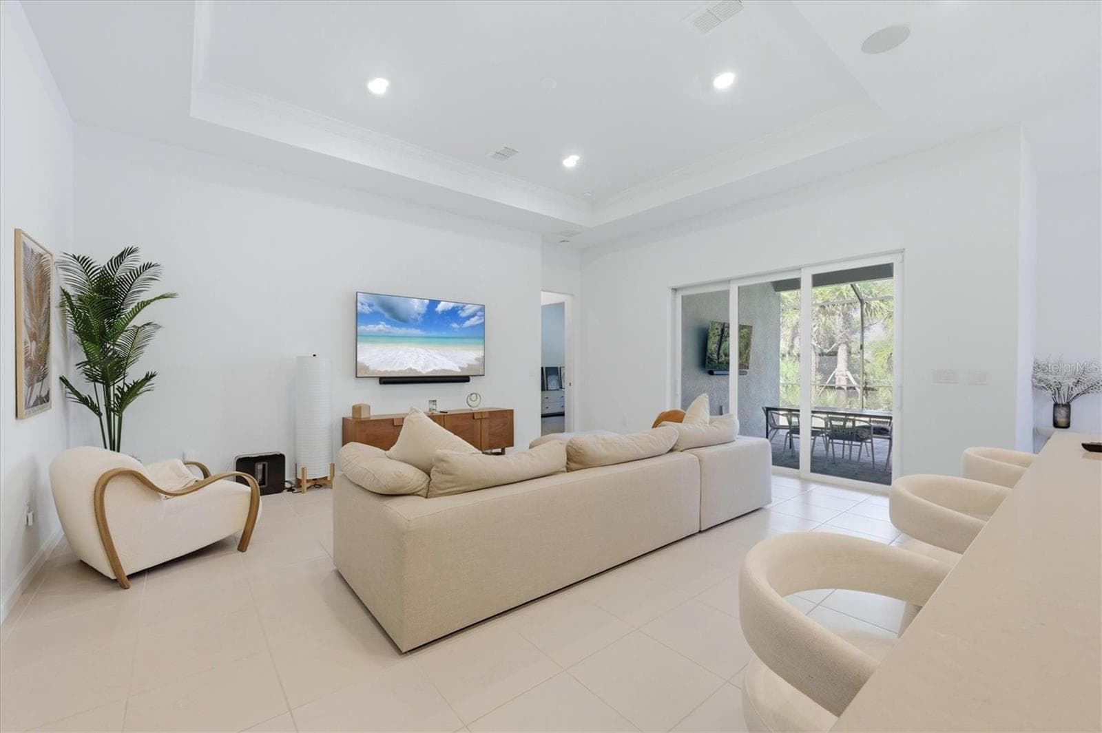 Living area - 29248 CORAL HARBOUR DR, ENGLEWOOD