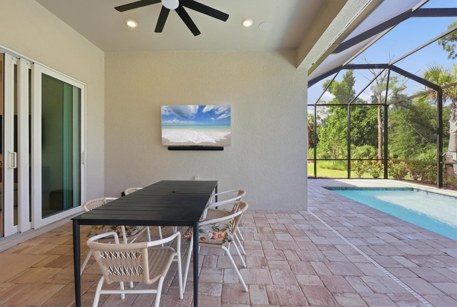 Screened in lanai - 29248 CORAL HARBOUR DR, ENGLEWOOD