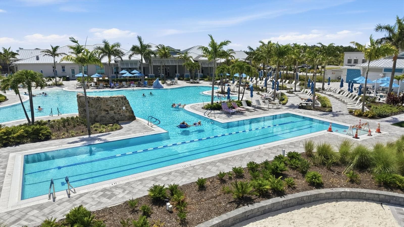 Recreational facilities - 29248 CORAL HARBOUR DR, ENGLEWOOD