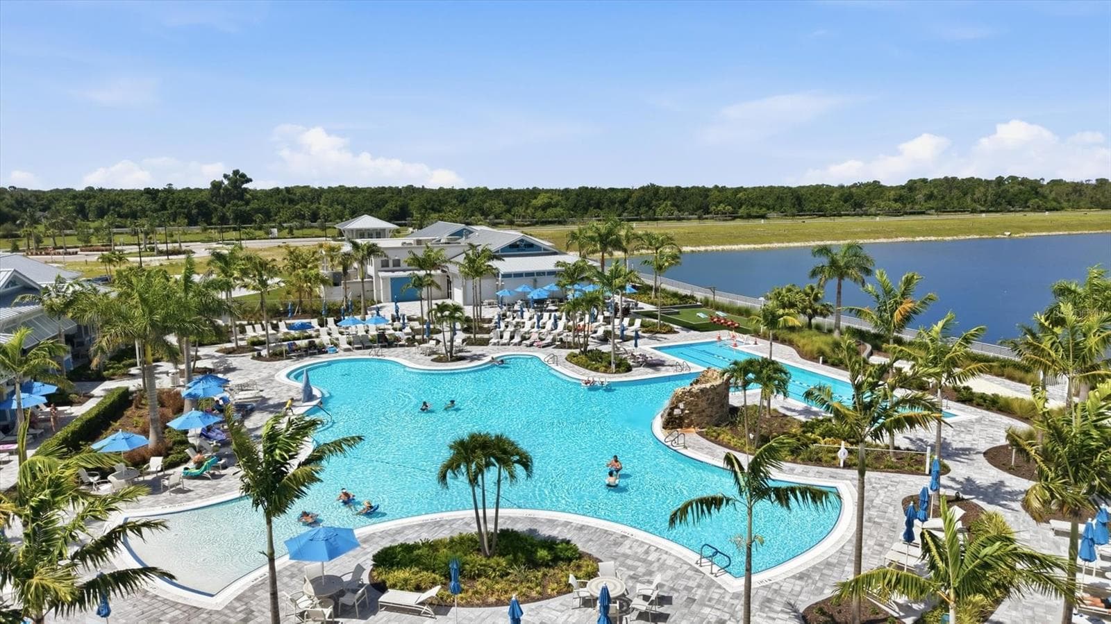 Recreational facilities - 29248 CORAL HARBOUR DR, ENGLEWOOD