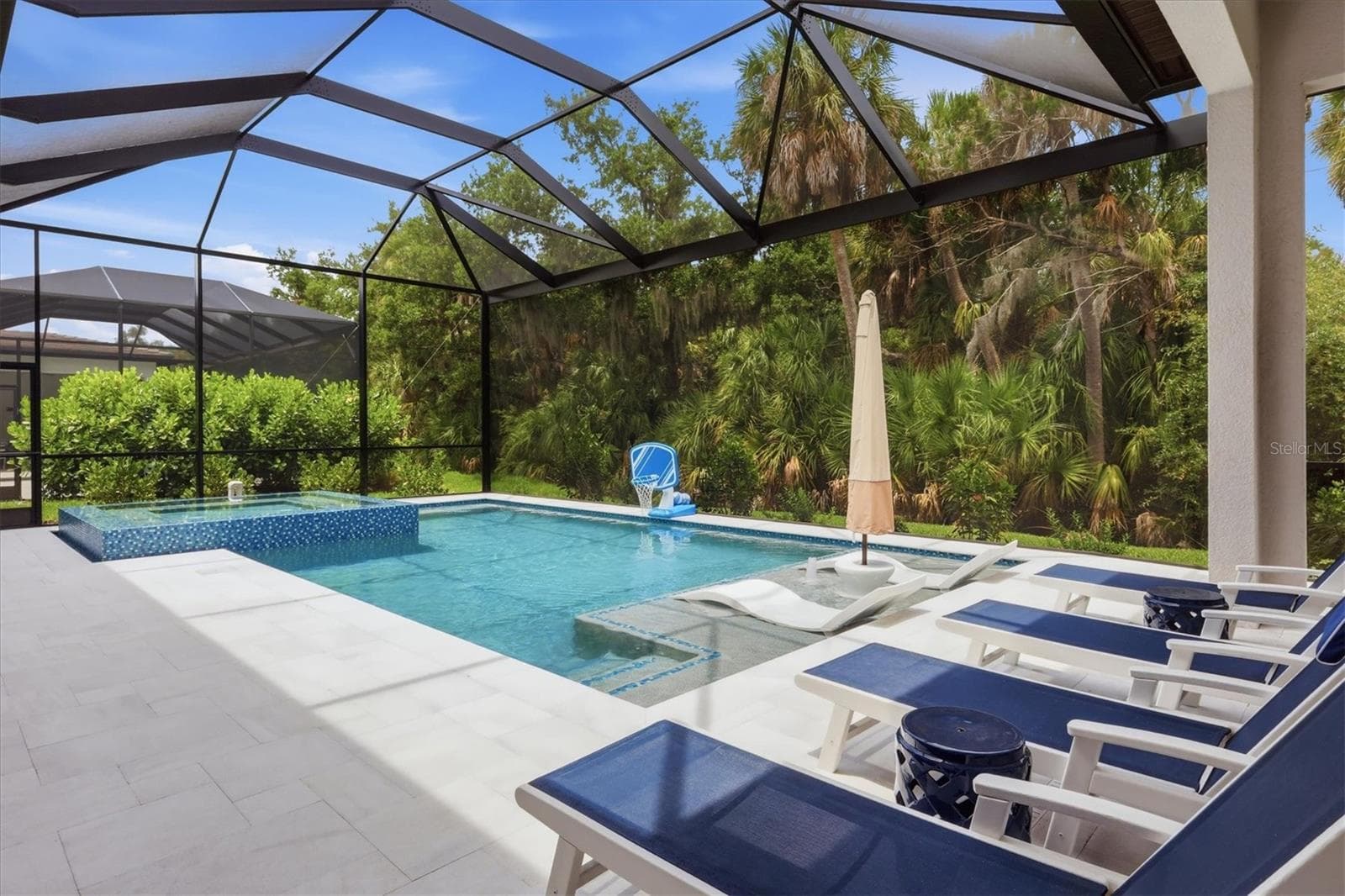 Single Family Residence at 9463 TEQUILA SUNRISE DR, SARASOTA, photo 41 of 73