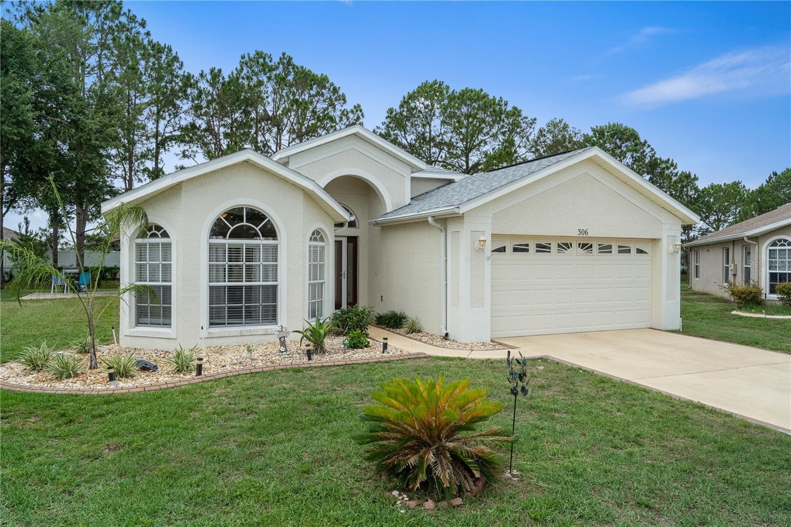 Single Family Residence at 306 BARRINGTON CT, SPRING HILL, photo 2 of 51