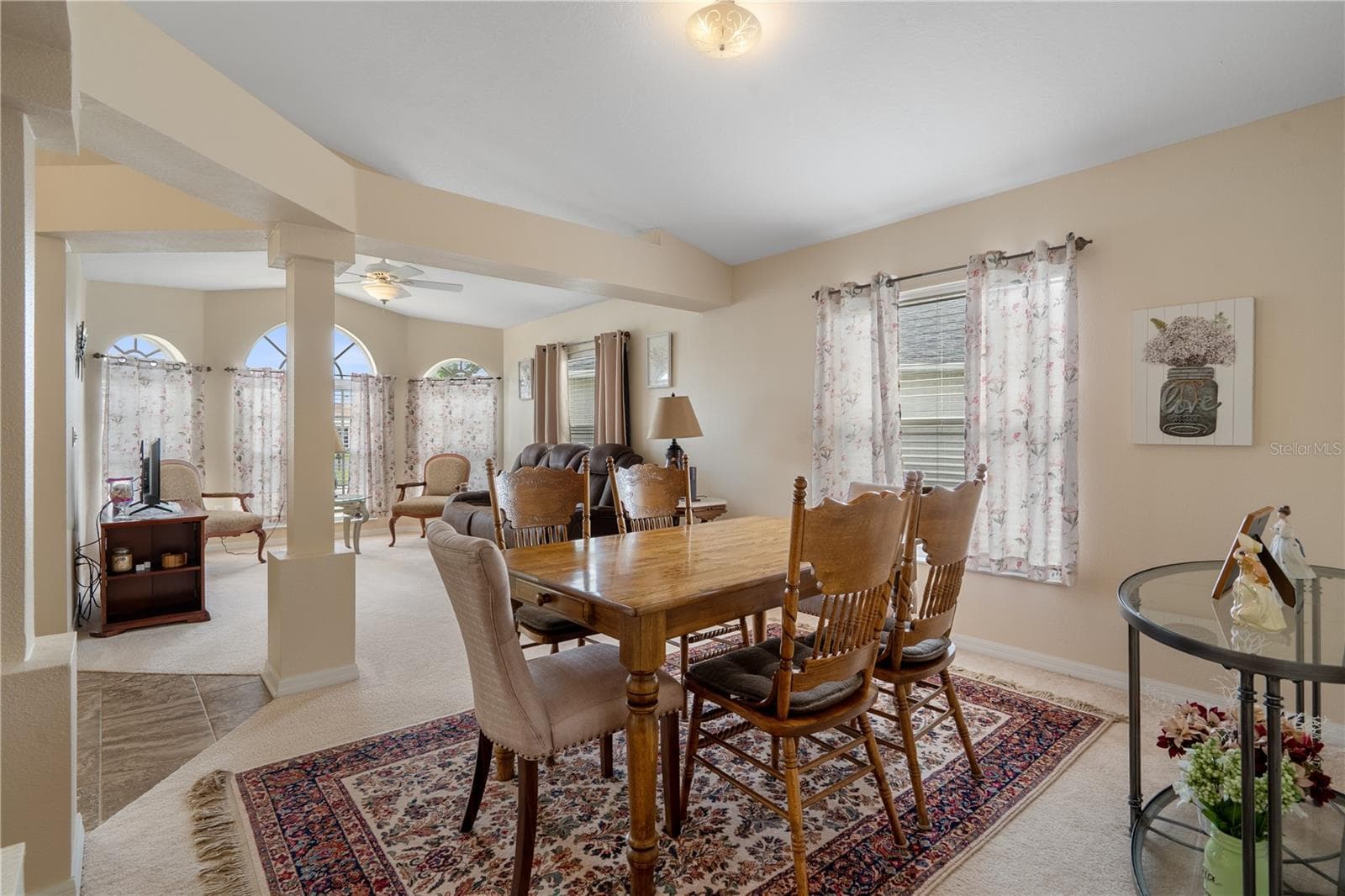 Single Family Residence at 306 BARRINGTON CT, SPRING HILL, photo 11 of 51