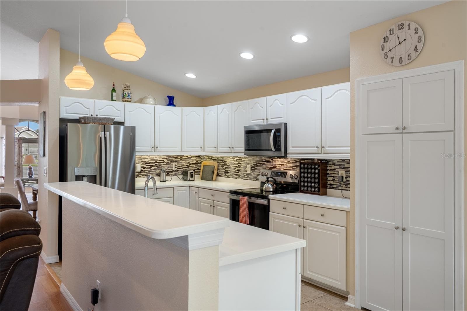 Single Family Residence at 306 BARRINGTON CT, SPRING HILL, photo 18 of 51