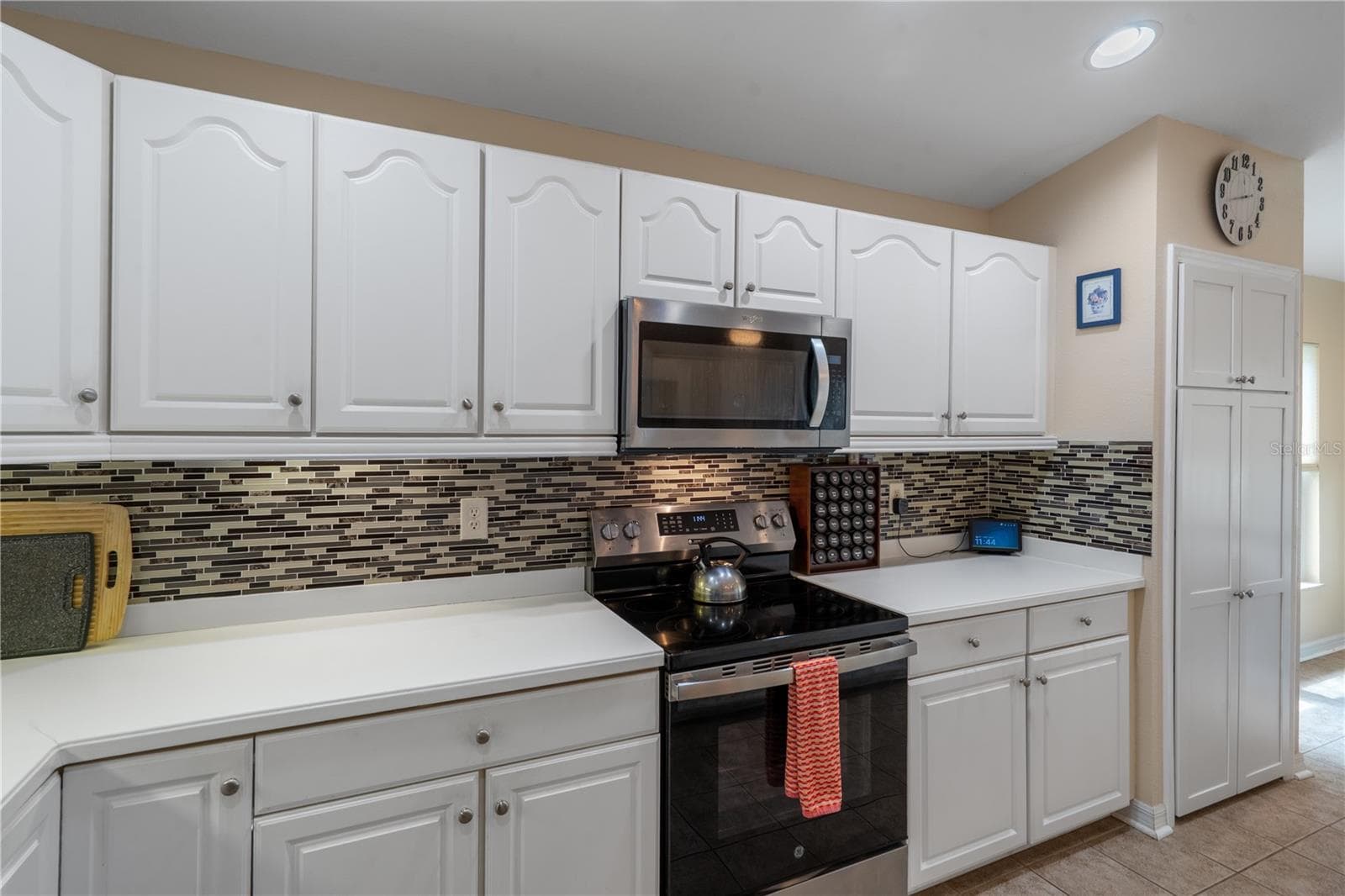 Single Family Residence at 306 BARRINGTON CT, SPRING HILL, photo 22 of 51