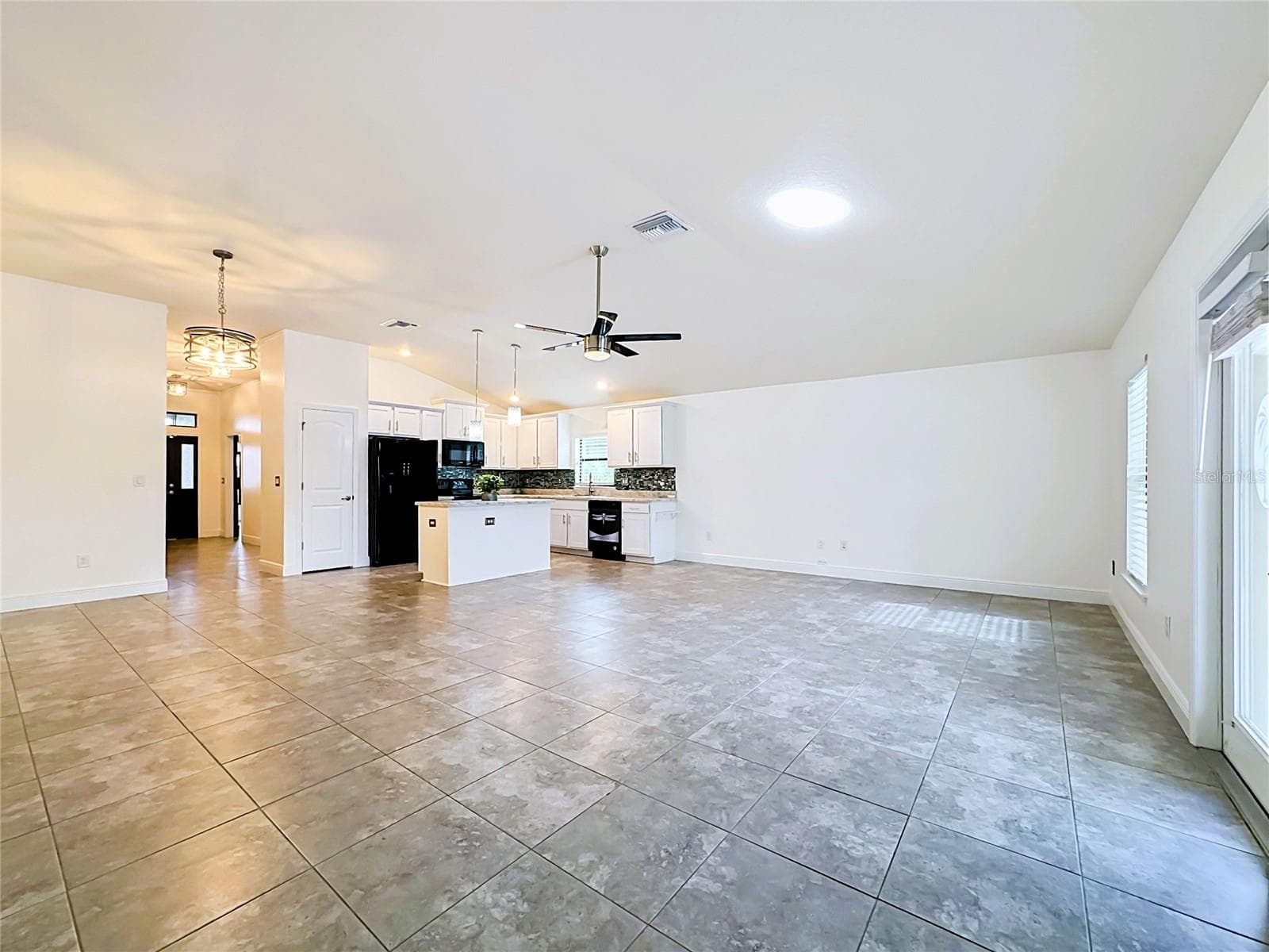 Single Family Residence at 9210 52ND AVE E, PALMETTO, photo 9 of 42