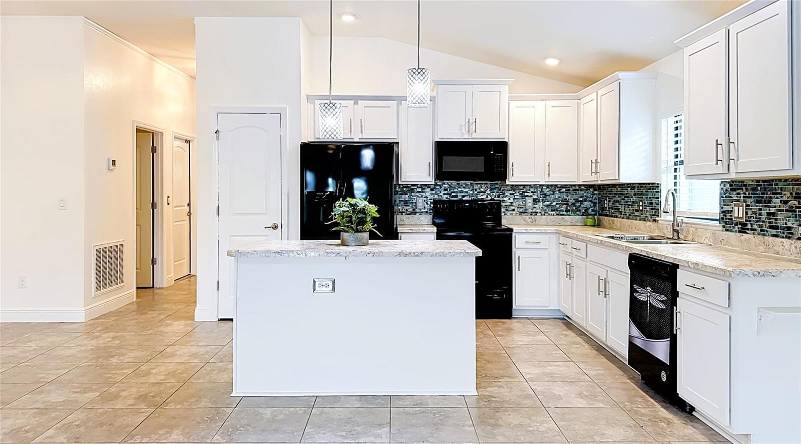 Single Family Residence at 9210 52ND AVE E, PALMETTO, photo 10 of 42
