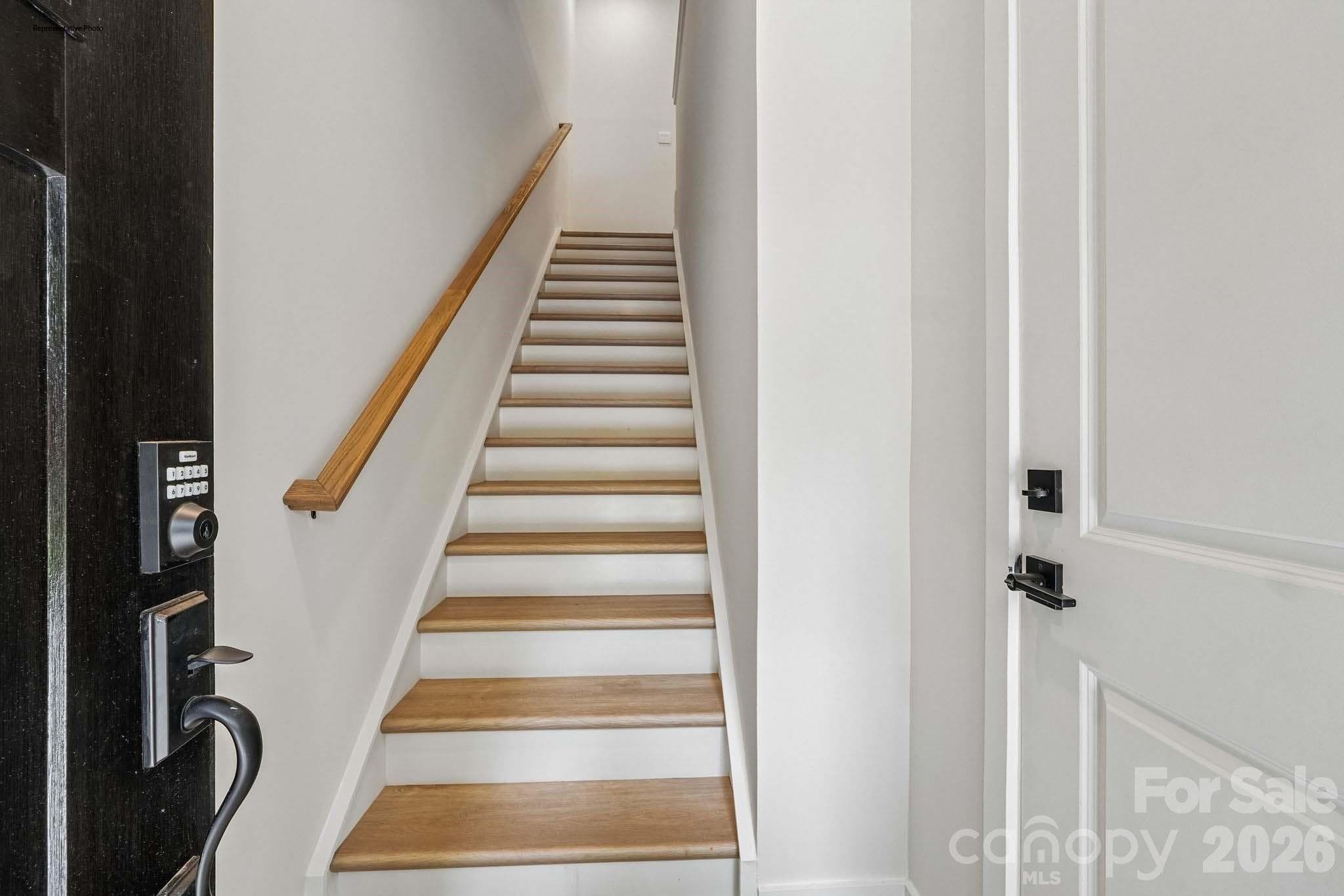 Townhouse at Charlotte, photo 2 of 28