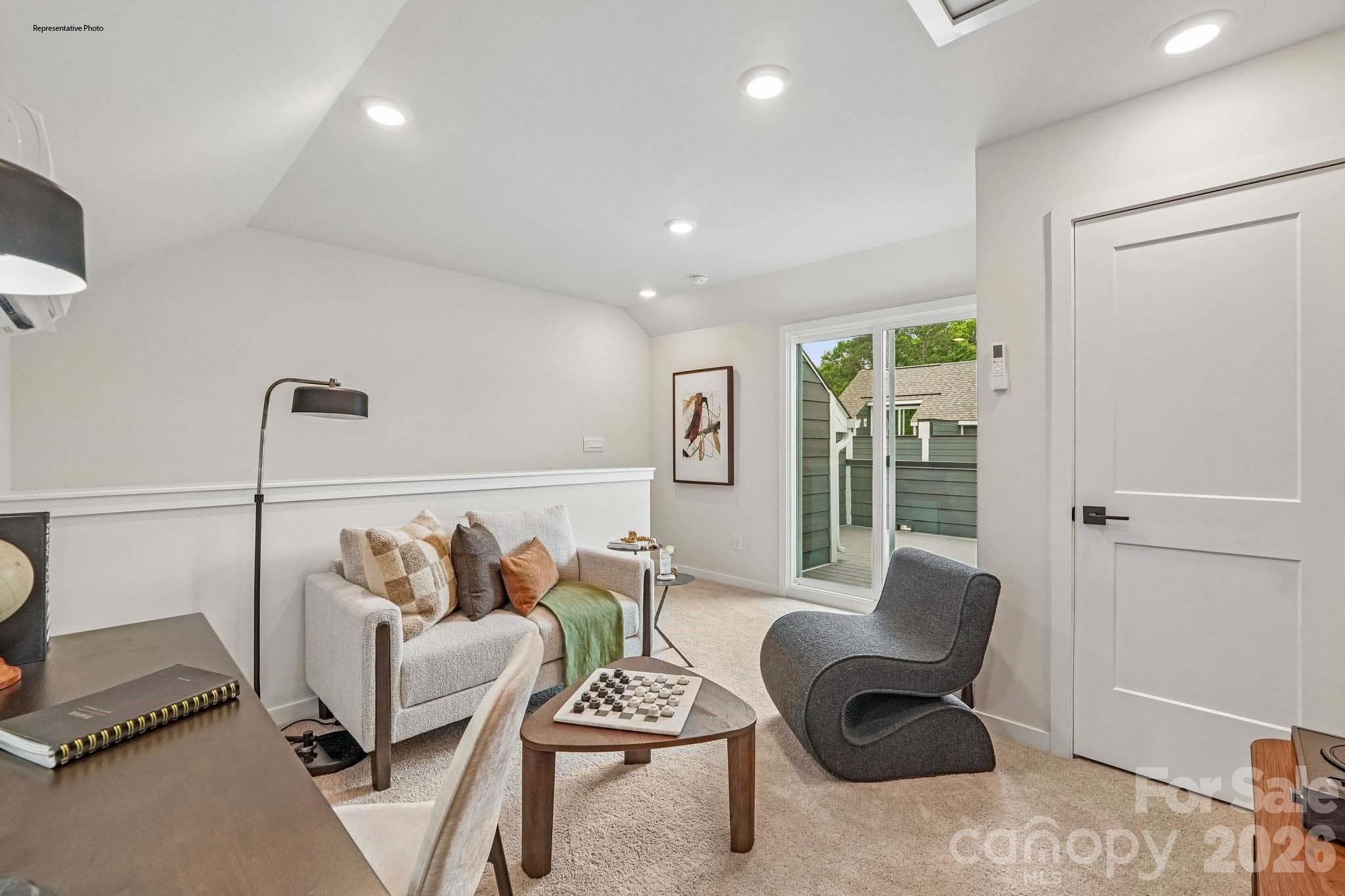Townhouse at Charlotte, photo 12 of 28