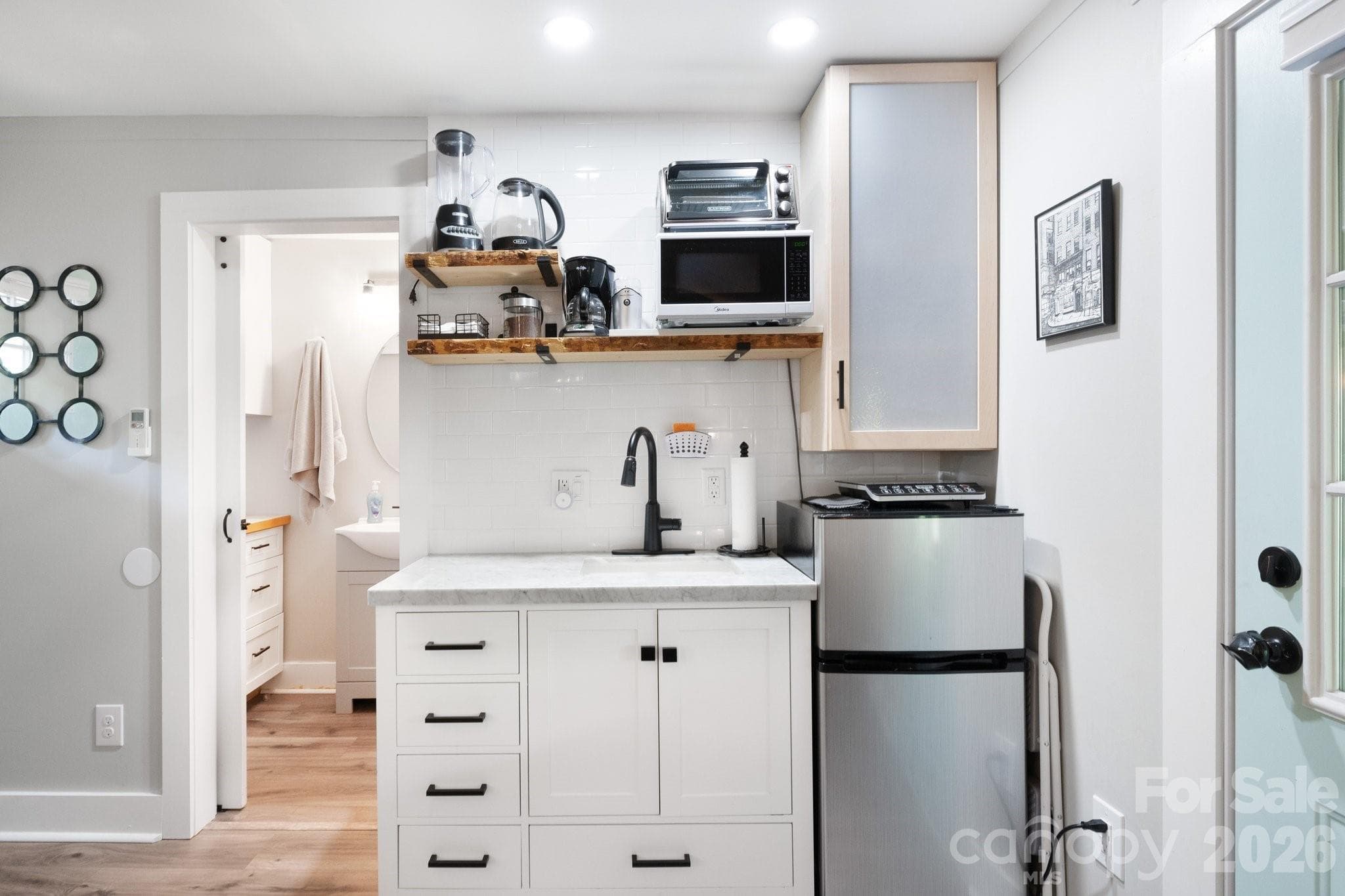 Nicely Equipped - 16 Cottage Drive, Asheville