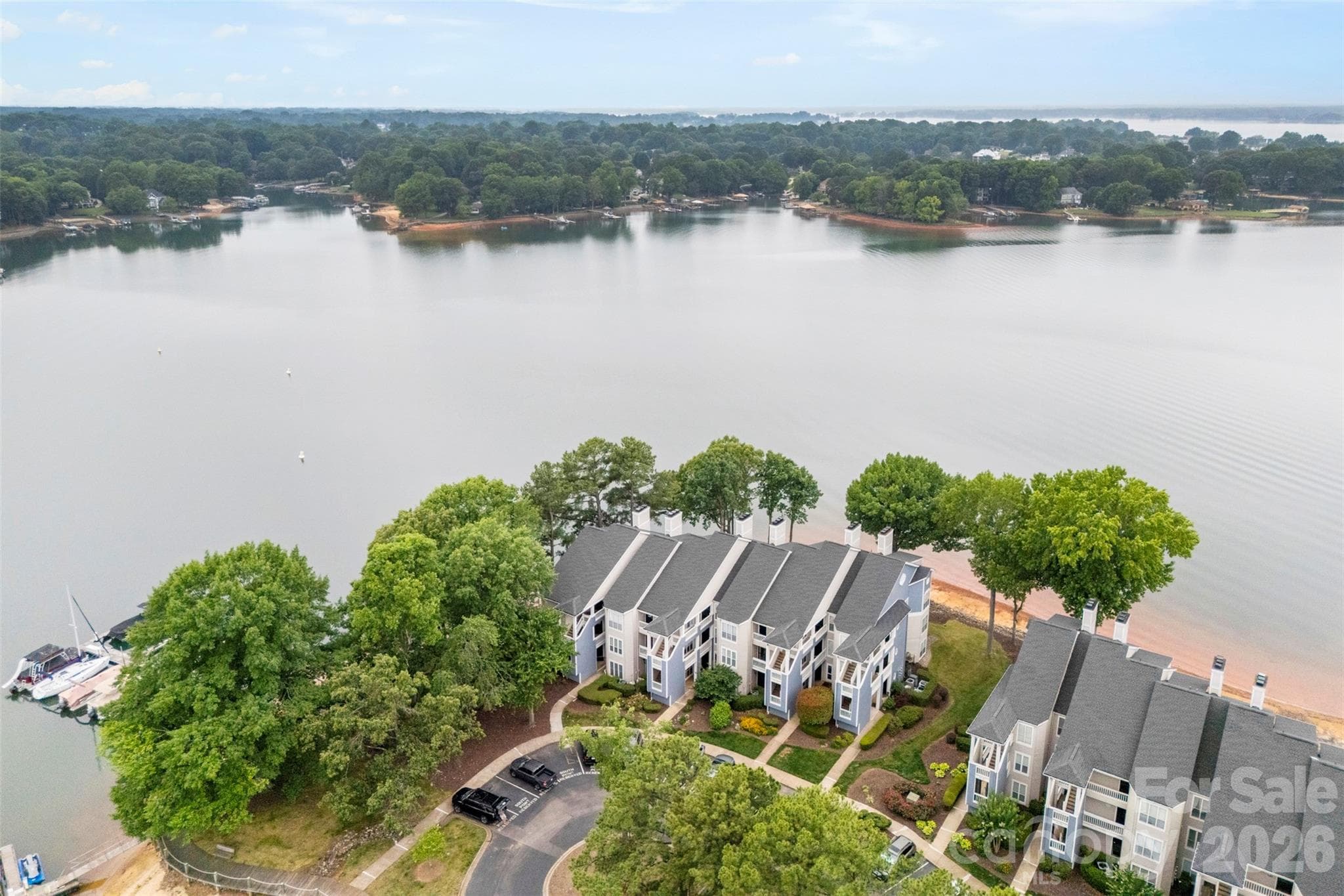 Unit faces west for sunset views - Davidson