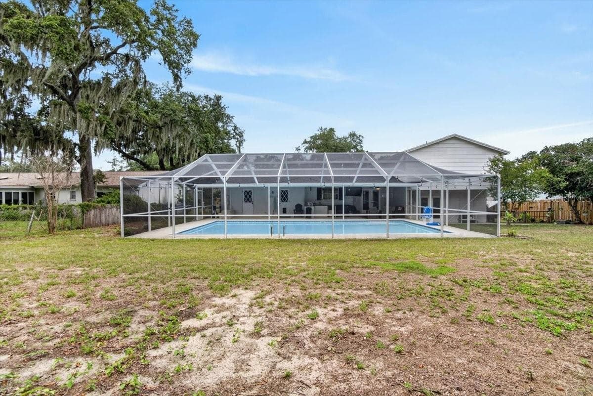 Single Family Residence at 115 W BRENTRIDGE DR, BRANDON, photo 39 of 56