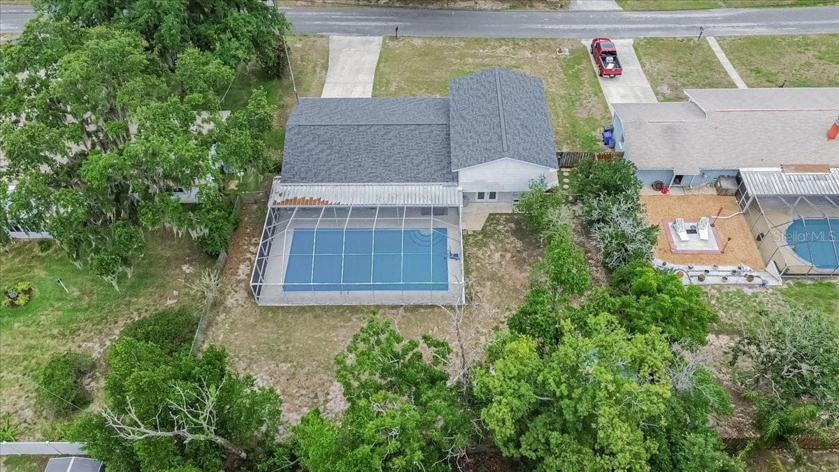 Single Family Residence at 115 W BRENTRIDGE DR, BRANDON, photo 49 of 56