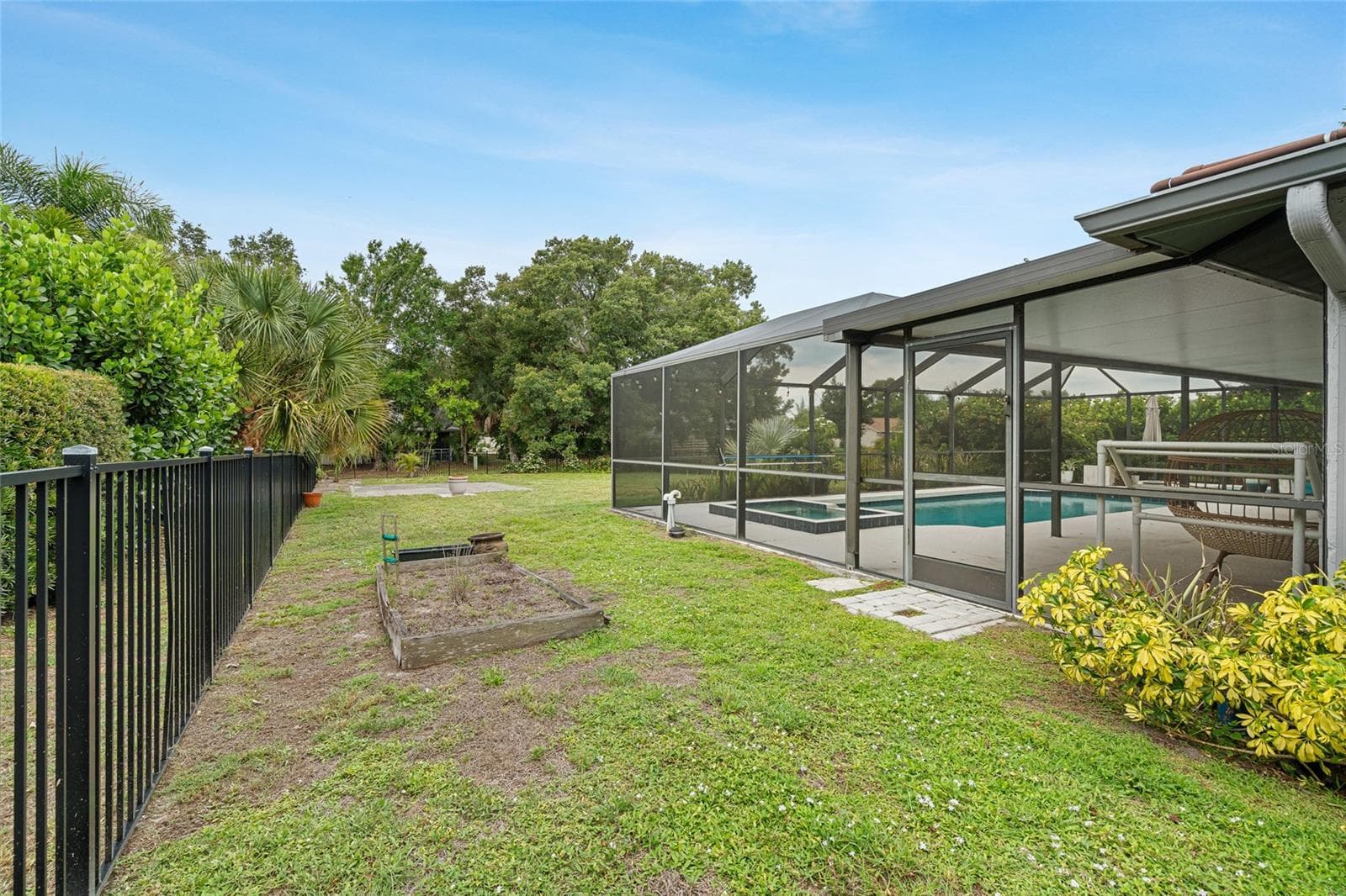 Single Family Residence at 4204 PRAIRIE VIEW DR, SARASOTA, photo 26 of 32