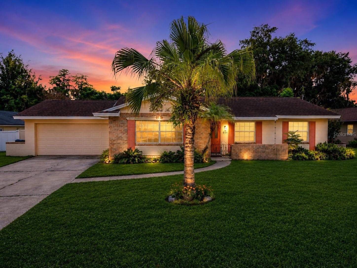 644 VISCAYA AVE