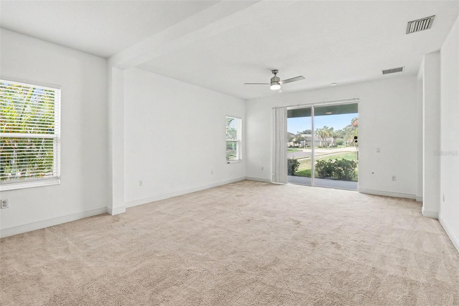 Single Family Residence at 4107 PINE MEADOW DR, PARRISH, photo 6 of 31