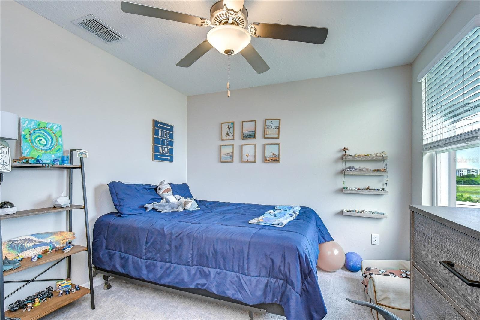 Single Family Residence at 17917 CLOUDLESS BLISS DR, LUTZ, photo 20 of 24