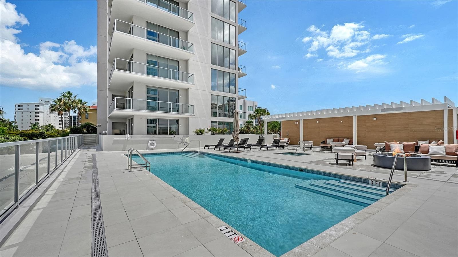 Condominium at 253 GOLDEN GATE PT #401, SARASOTA, photo 63 of 97