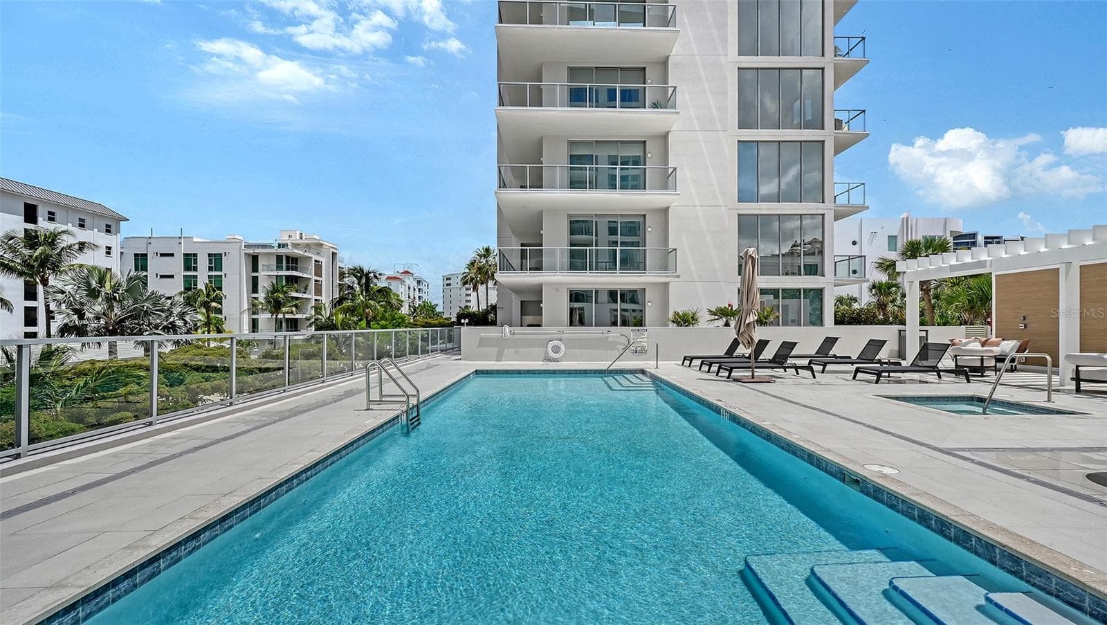 Condominium at 253 GOLDEN GATE PT #401, SARASOTA, photo 64 of 97
