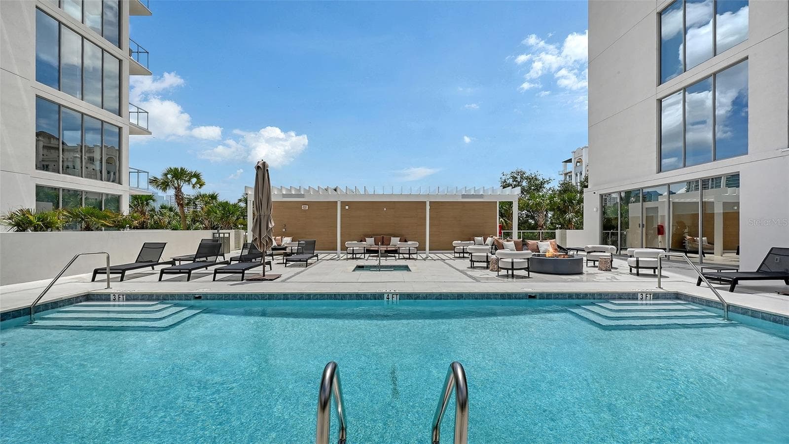 Condominium at 253 GOLDEN GATE PT #401, SARASOTA, photo 71 of 97