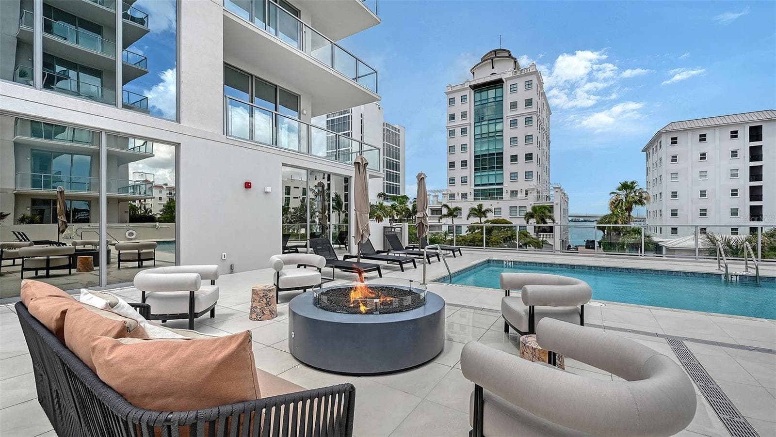 Condominium at 253 GOLDEN GATE PT #401, SARASOTA, photo 75 of 97