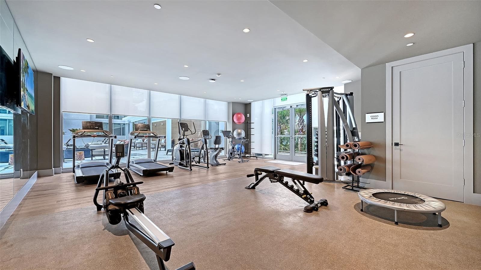 Condominium at 253 GOLDEN GATE PT #401, SARASOTA, photo 86 of 97