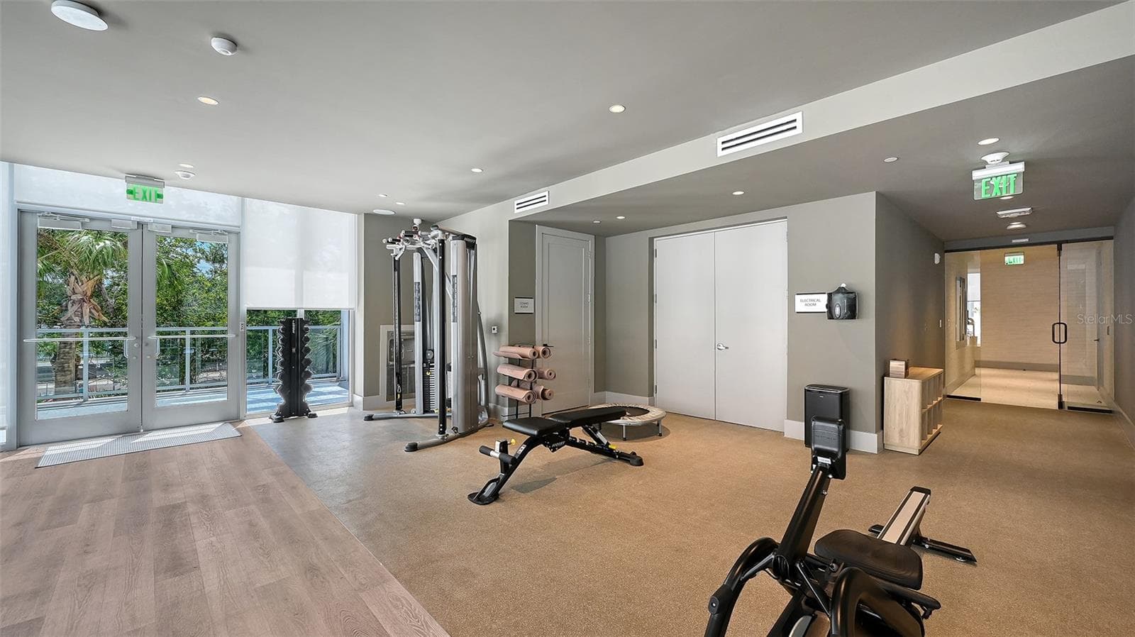 Condominium at 253 GOLDEN GATE PT #401, SARASOTA, photo 89 of 97