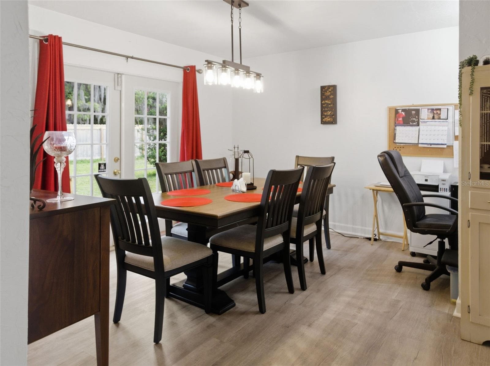 Single Family Residence at 334 7TH WAY, INTERLACHEN, photo 9 of 37
