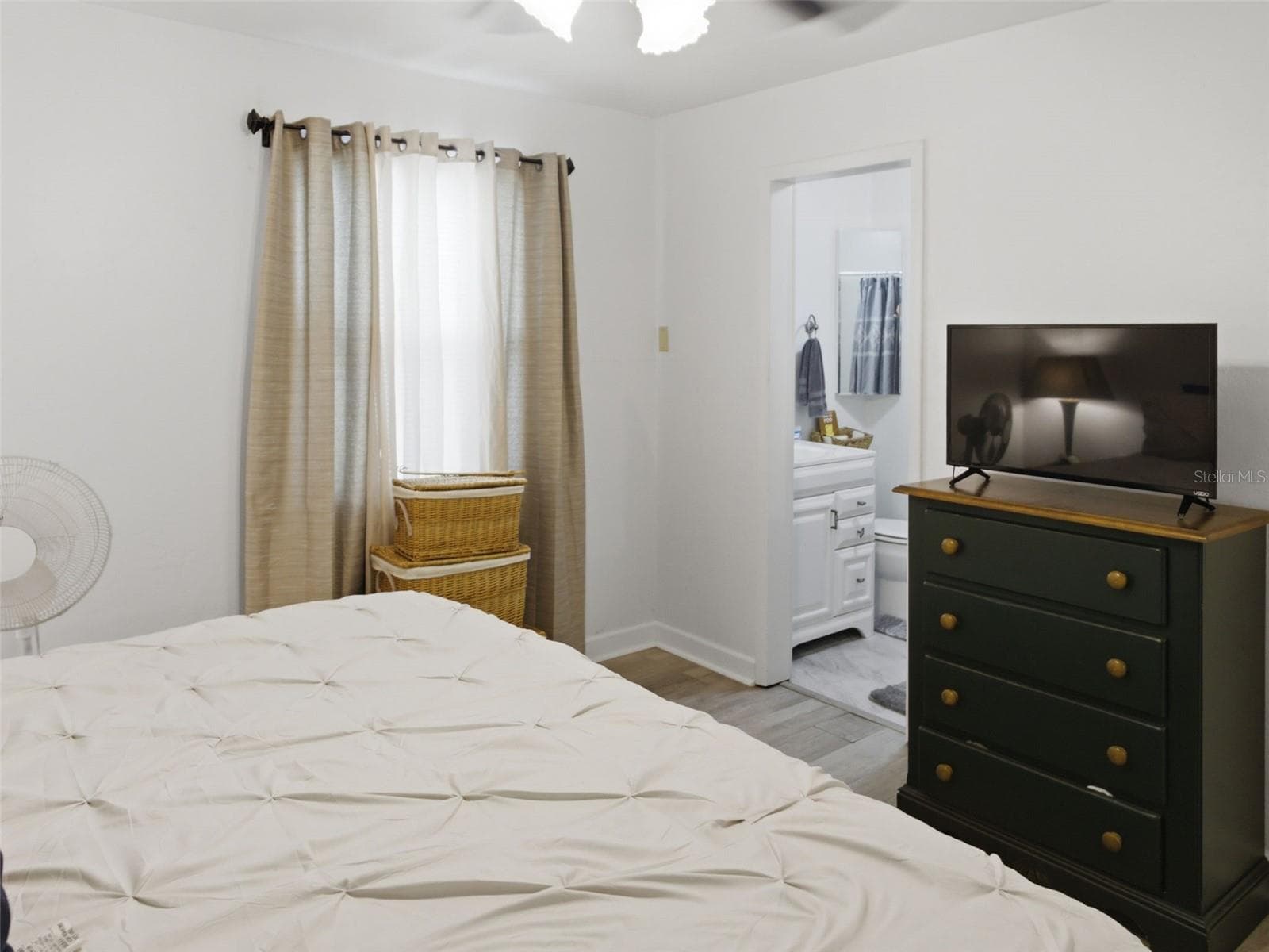 Single Family Residence at 334 7TH WAY, INTERLACHEN, photo 23 of 37